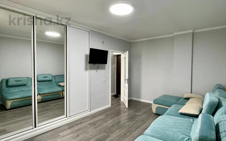 1-бөлмелі пәтер · 42 м² · 6/6 қабат, мкр Жулдыз-1 26д, бағасы: 23 млн ₸ в Алматы, Турксибский р-н — фото 2