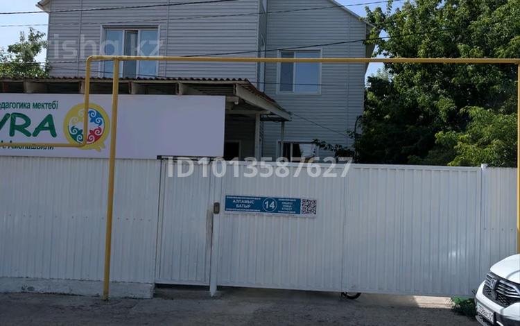 Свободное назначение, офисы, образование, кабинеты и рабочие места · 250 м² за 1.5 млн ₸ в Астане, Есильский р-н — фото 2