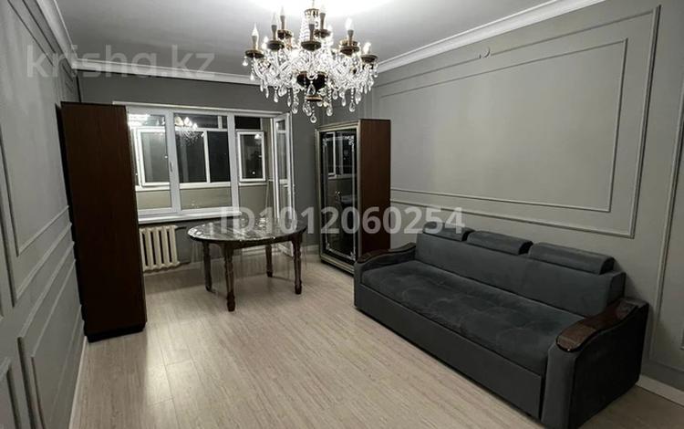 2-бөлмелі пәтер · 56 м² · 5/6 қабат, ул. А. Анарова 8А, бағасы: 19.5 млн ₸ в Шымкенте, Енбекшинский р-н — фото 2