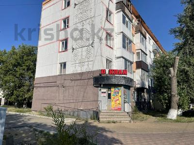 Свободное назначение, офисы, магазины и бутики, салоны красоты, медцентры и аптеки, образование, кабинеты и рабочие места, студии · 90 м² за 170 000 ₸ в Аксу