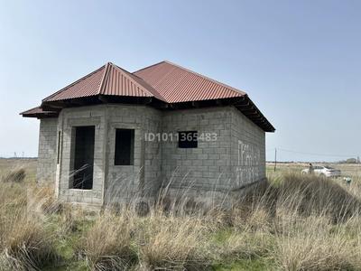 Отдельный дом · 3 комнаты · 100 м² · 10 сот., Тугабай 33 за 5 млн 〒 в Туганбае