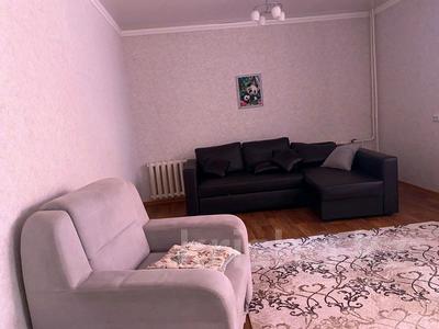 1-комнатная квартира, 60 м², 6/9 этаж помесячно, Мира за 150 000 〒 в Петропавловске