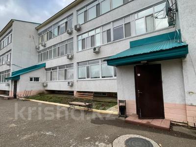 5-комнатная квартира · 207.1 м² · 1/3 этаж, Имени С.Дауымова 71/4 за ~ 54 млн 〒 в Уральске