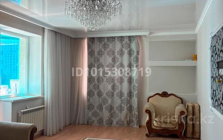 3 комнаты · 110 м² · 3/20 этаж, Сарайшык 7/2 за 75 000 ₸ в Астане, Есильский р-н — фото 2