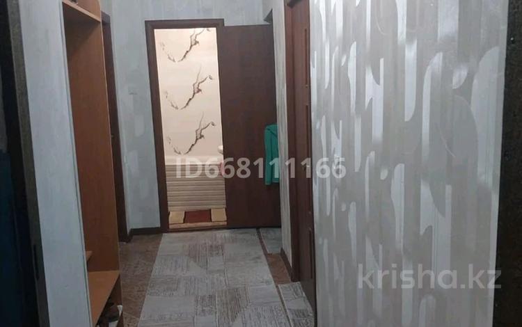 3-бөлмелі пәтер · 65 м² · 1/2 қабат, улица Мәңгілік ел (быв. Крупская) 32, бағасы: 14 млн ₸ в Таразе — фото 13