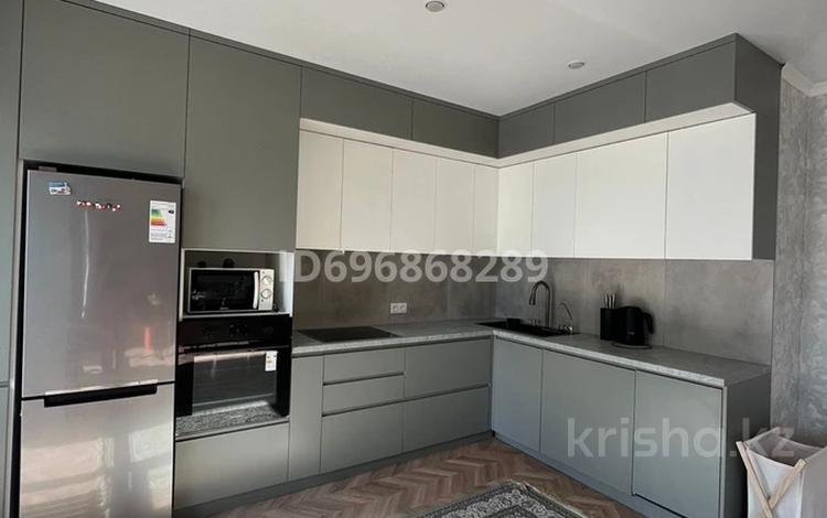 3-комнатная квартира, 79 м², 3/6 этаж, Жунисова 2/13к4