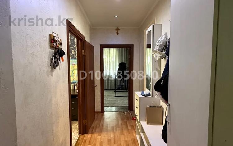 3-бөлмелі пәтер · 75 м² · 2/2 қабат, Абая 2 — Ажимуратова, бағасы: 35 млн ₸ в  — фото 2