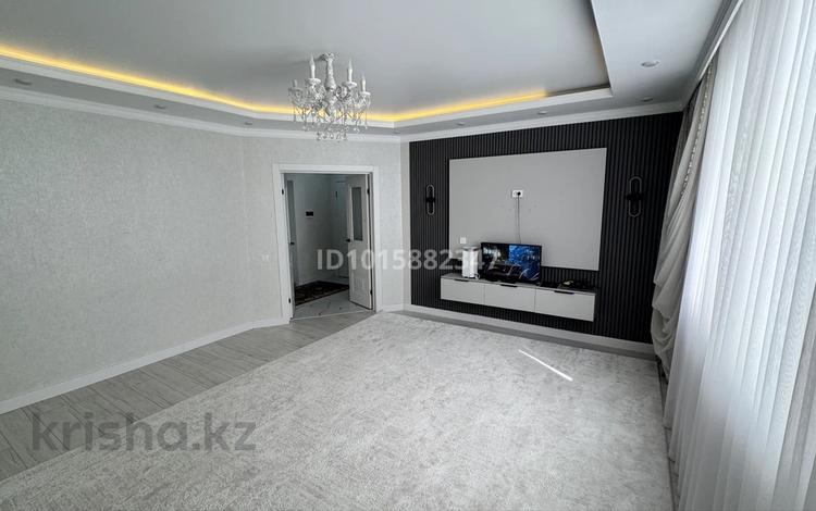 1-комнатная квартира · 48 м² · 7/7 этаж, мкр. Алтын орда 201A — Пересечение Халел Досмухамедулы и Мангилик Ел за 150 000 ₸ в Актобе — фото 2
