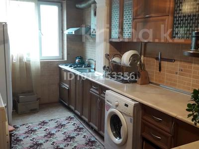 3-комнатная квартира · 60 м² · 3/5 этаж, Абдыразакова — Дархан базар за 19.8 млн ₸ в Шымкенте, Аль-Фарабийский р-н