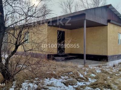 Отдельный дом · 2 комнаты · 75.4 м² · 10 сот., 8мкр 1сектор участок23 — 8мкр 1 сектор участок 23 за 20 млн 〒 в Конаеве