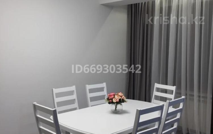 3-комнатная квартира · 100 м² · 5/9 этаж, Маметовой 36 — Панфилова, Арбат за 40 000 ₸ в Алматы, Алмалинский р-н — фото 2