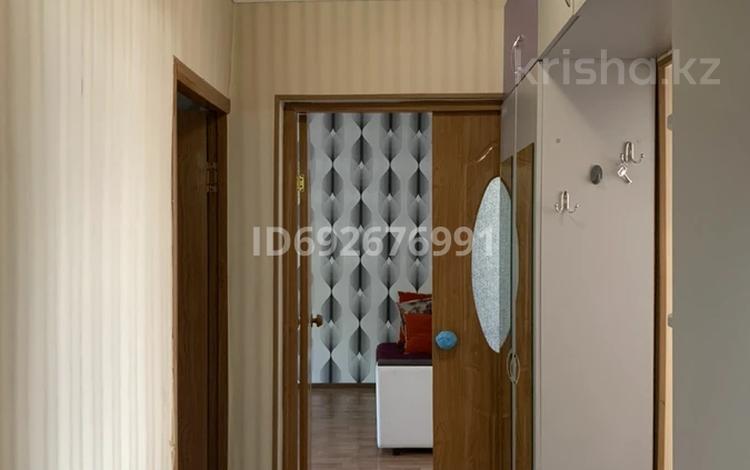 2-комнатная квартира, 45 м², 2/2 этаж, Гагарина — Ориентир молочная кухня за 10 млн 〒 в Кентау — фото 2