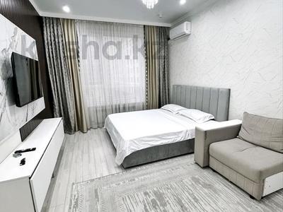 1-бөлмелі пәтер · 60 м² · 2/12 қабат, Утеген батыра 11, бағасы: 20 000 ₸ в Алматы, Ауэзовский р-н