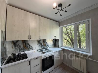 3-комнатная квартира · 47 м² · 2/5 этаж, мкр Юго-Восток, 28й микрорайон, пр Республики за 18 млн ₸ в Караганде, Казыбек би р-н