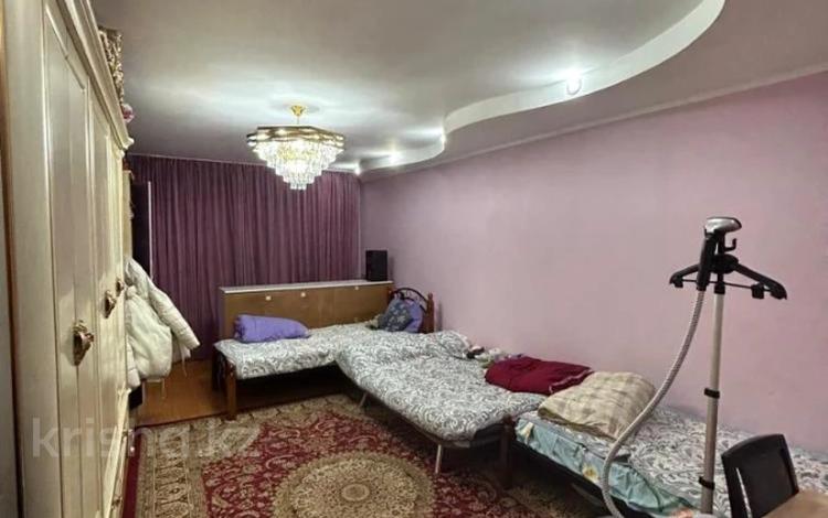 3-комнатная квартира · 88 м² · 1/10 этаж, мкр Жетысу-3 — Абая-Момышұлы за 54 млн ₸ в Алматы, Ауэзовский р-н — фото 12