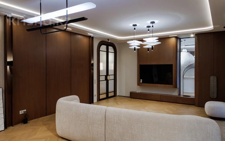5-комнатная квартира · 212 м² · 4/16 этаж, Кунаева 5 — Кунаева за 420 млн ₸ в Астане, Есильский р-н — фото 17