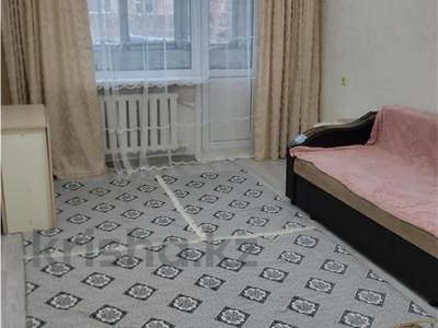 2-бөлмелі пәтер · 48 м² · 5/5 қабат, 13-шағынаудан 16, бағасы: 9.8 млн ₸ в Караганде, Алихана Бокейханова р-н