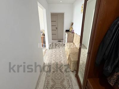3-комнатная квартира · 68 м² · 10/11 этаж, Пр Алии Молдагуловой 36 — По Алии Молдагуловой и уг.ул.Бр.Жубонова за 21 млн ₸ в Актобе