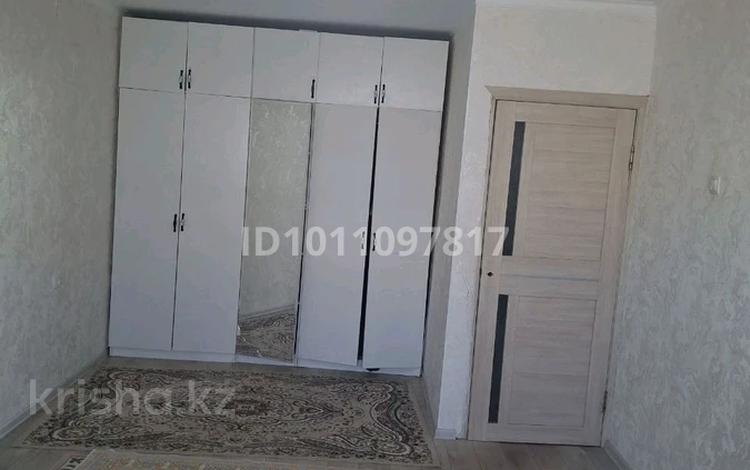 1-комнатная квартира · 40 м² · 2/5 этаж, 27-й мкр, 27-ш/а. 75 за 8 млн ₸ в Актау — фото 2