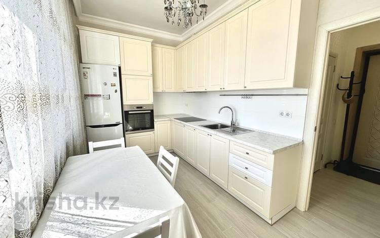 1-бөлмелі пәтер · 37 м² · 5/8 қабат, Кабанбай Батыра 58Б — Назарбаевкий Университет, бағасы: 28 млн ₸ в Астане, Есильский р-н — фото 2
