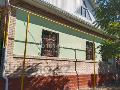 Отдельный дом · 5 комнат · 195 м² · 10 сот., Баршагуль ибраева 22 — Кошербаева мен шокайдын ортасындагы коше за 600 000 ₸ в 