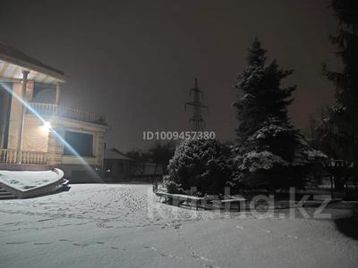 Жеке үй · 5 бөлме · 680 м², Достық ш/а., бағасы: 3 млн ₸ в Алматы, Ауэзовский р-н