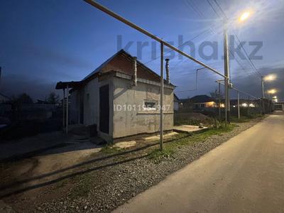 Отдельный дом · 2 комнаты · 70 м² · 5 сот., мкр Альмерек за 30 млн 〒 в Алматы, Турксибский р-н