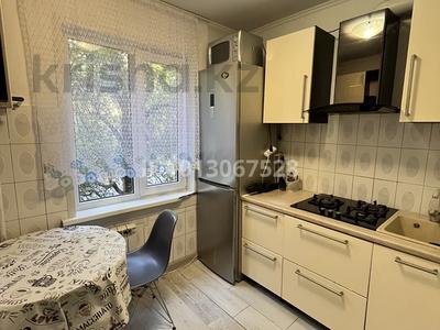2-бөлмелі пәтер · 44 м² · 3/5 қабат, Жарокова 39, бағасы: 36.5 млн ₸ в Алматы, Алмалинский р-н