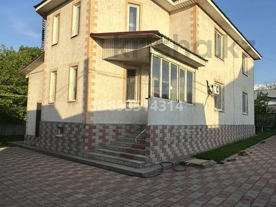 Отдельный дом • 7 комнат • 260 м² • 8 сот., мкр Акжар 85 за 120 млн 〒 в Алматы, Наурызбайский р-н