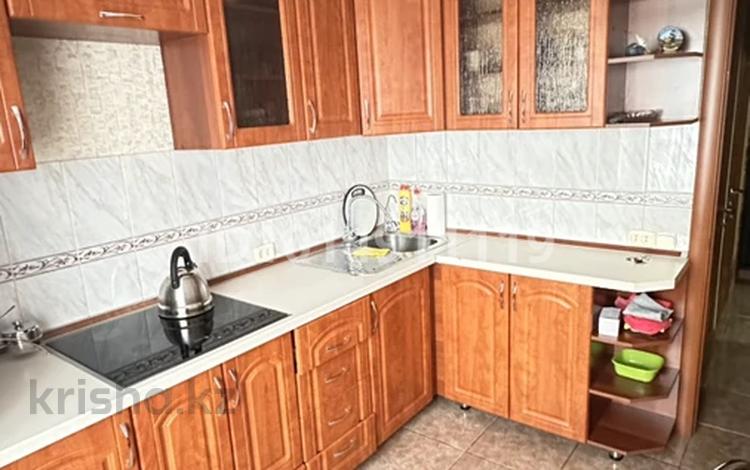 2-комнатная квартира · 52 м² · 9/10 этаж, Валиханова 159 — 4 школа, рынок, казахювелир за 31 млн ₸ в Семее — фото 2