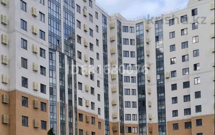 3-комнатная квартира, 86 м², 8/13 этаж, Толе би 189/3 за 57 млн 〒 в Алматы, Алмалинский р-н — фото 10