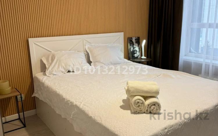 2-комнатная квартира · 47 м² · 8 этаж, мкр Уркер, Толе би 52 за 18 000 ₸ в Астане, Нура р-н — фото 2
