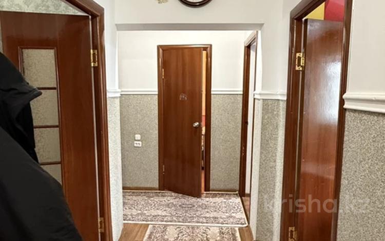 3-бөлмелі пәтер · 70 м² · 2/5 қабат, проспект Сатпаева 158, бағасы: 23 млн ₸ — фото 6
