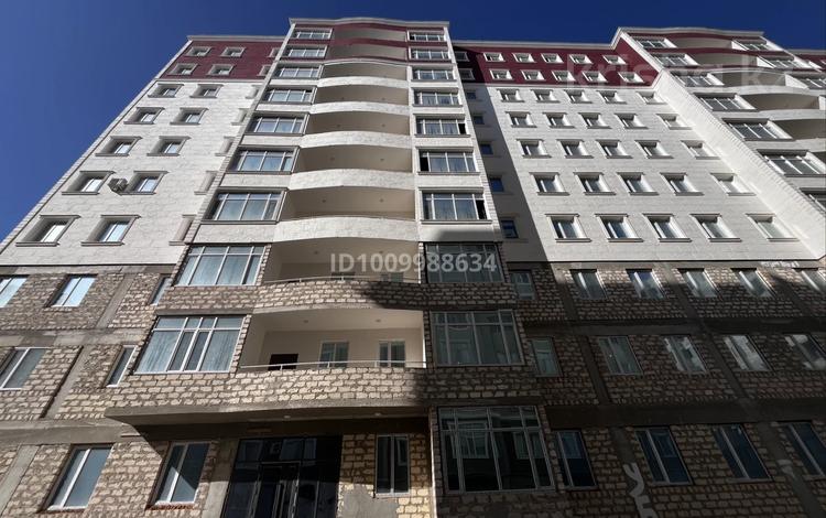 3-комнатная квартира · 145 м² · 9/10 этаж, 20-й мкр 19, 22 — Пересечение 18 мкр. 19 мкр. за 35.5 млн ₸ в Актау — фото 2