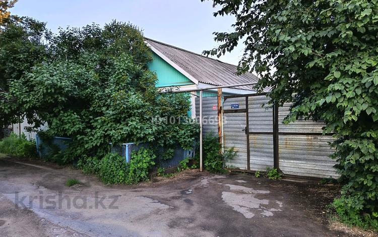 Жеке үй · 3 бөлме · 55 м² · 3 жүзд., Леонида Беды 104 — Пересечение улиц Баймагамбетова и Леонида Беды, бағасы: 13.5 млн ₸ в Костанае — фото 2