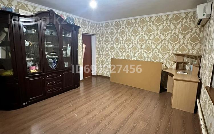 Отдельный дом • 4 комнаты • 100 м² • 7 сот., Ахмет Жубанов 1/2 за 20 млн 〒 в Шымкенте, Туран р-н — фото 2