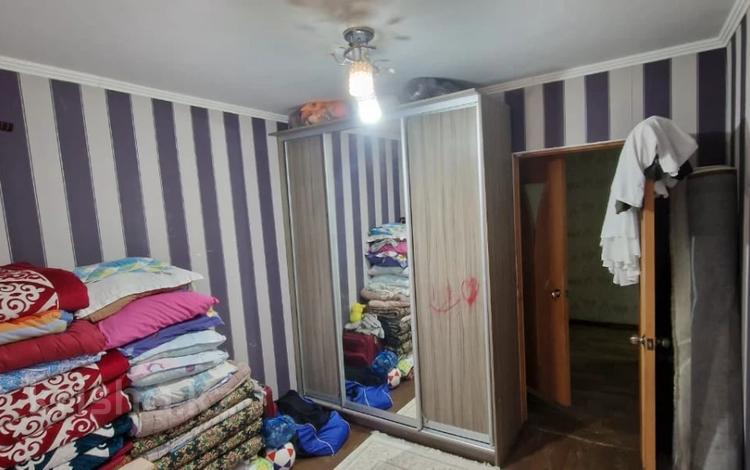 2-комнатная квартира · 53.1 м² · 2/5 этаж, мкр Жилгородок, мира за 15 млн ₸ в Актобе — фото 2