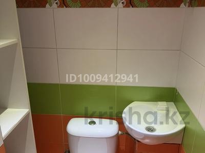 2-комнатная квартира · 75 м² · 10/10 этаж, мкр Аксай-1А — Толе-Би/ Момушылы за 58 млн ₸ в Алматы, Ауэзовский р-н