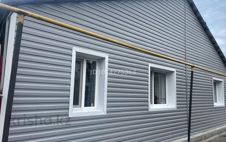 Отдельный дом · 4 комнаты · 110 м² · 4 сот., Шамсутдинова 3 — Набережная реки Урал за 27 млн ₸ в Уральске — фото 2