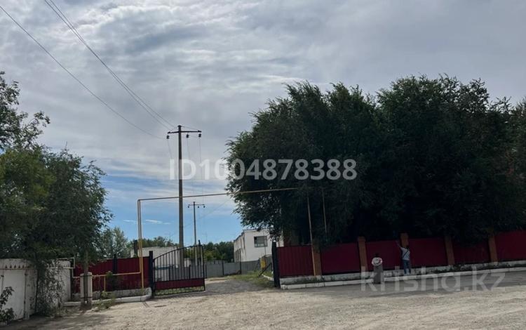 Өнеркәсіптік база · 30 сотық, мкр 5 9Б — 312 стрелковой, бағасы: 750 000 ₸ в Актобе — фото 2