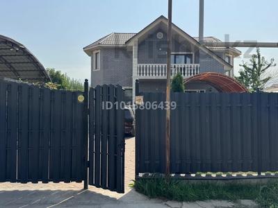Жеке үй · 7 бөлме · 210 м² · 6 жүзд., Ер тарғын, бағасы: 120 млн ₸ в Туздыбастау (Калинино)