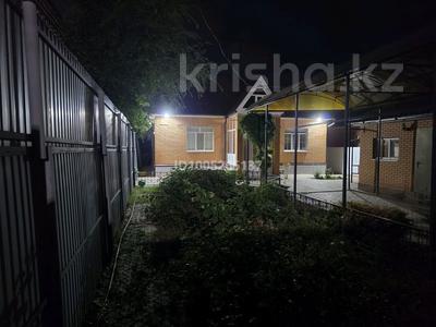 Отдельный дом · 4 комнаты · 139 м² · 6 сот., мкр Жана Орда, Сиреневая 3/1 — Тауелсиздик за 67 млн ₸ в Уральске