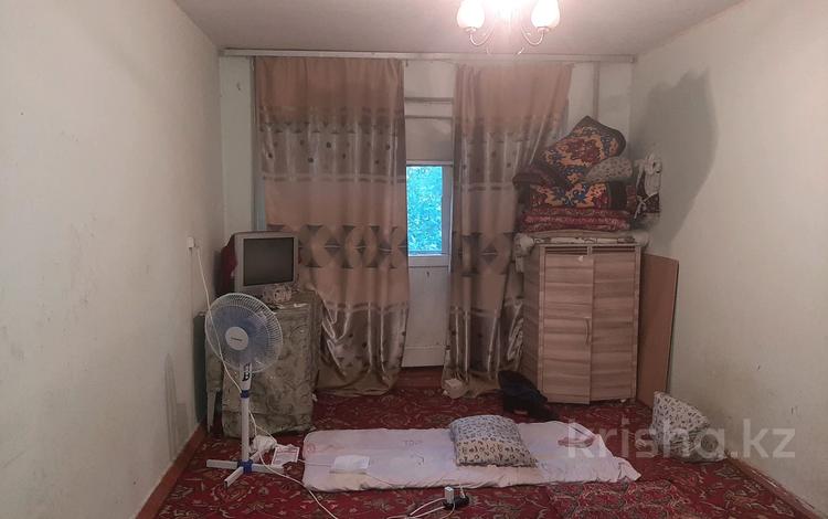 1-комнатная квартира, 32 м², 3/4 этаж, Рашидова за 10.5 млн 〒 в Шымкенте, Абайский р-н — фото 2