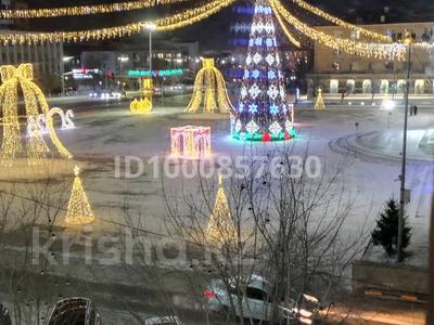 2-бөлмелі пәтер · 62 м² · 3/4 қабат, мкр Новый Город, проспект Бухар Жырау 42 — Центральный парк, областной акимат, ЦУМ, бағасы: 55 млн ₸ в Караганде, Казыбек би р-н
