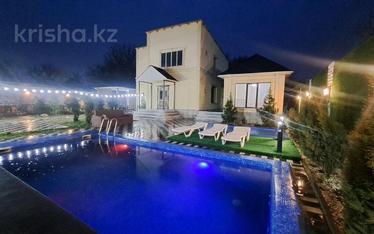 Дом · 5 комнат · 200 м², Вишнёвая 92 — Қайнар булақ за 100 000 〒 в Шымкенте, Каратауский р-н — фото 45