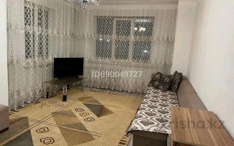 1-комнатная квартира, 50 м², 4/9 этаж помесячно, Мустафина 21