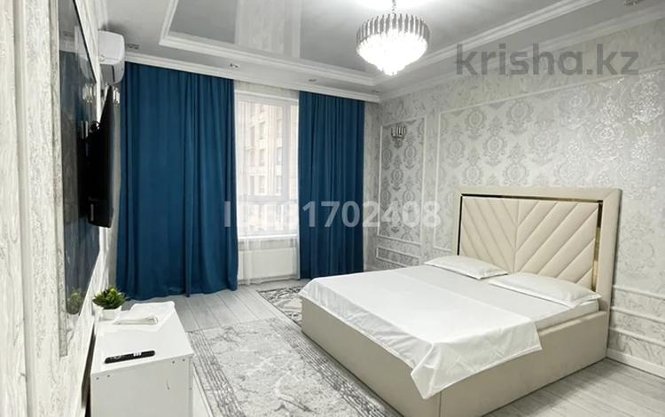 1-комнатная квартира, 54 м², 9/16 этаж посуточно, Назарбаева 14а за 18 000 〒 в Шымкенте — фото 24