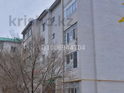 3-бөлмелі пәтер · 83 м² · 2/5 қабат, мкр Кадыра Мырза-Али 4, бағасы: 33 млн ₸ в Уральске