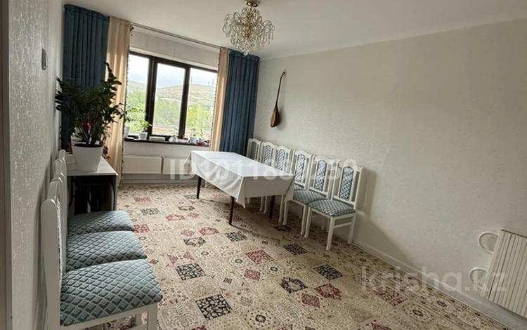 3-бөлмелі пәтер · 60 м² · 4 қабат, 3 мкр 48 — М.Әуезов мектеп ДК жақта, бағасы: 15 млн ₸ в Жанатасе — фото 2