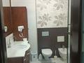 4-бөлмелі пәтер · 180 м² · 4/9 қабат, Кулманова 1, бағасы: 500 000 ₸ в Атырау — фото 33